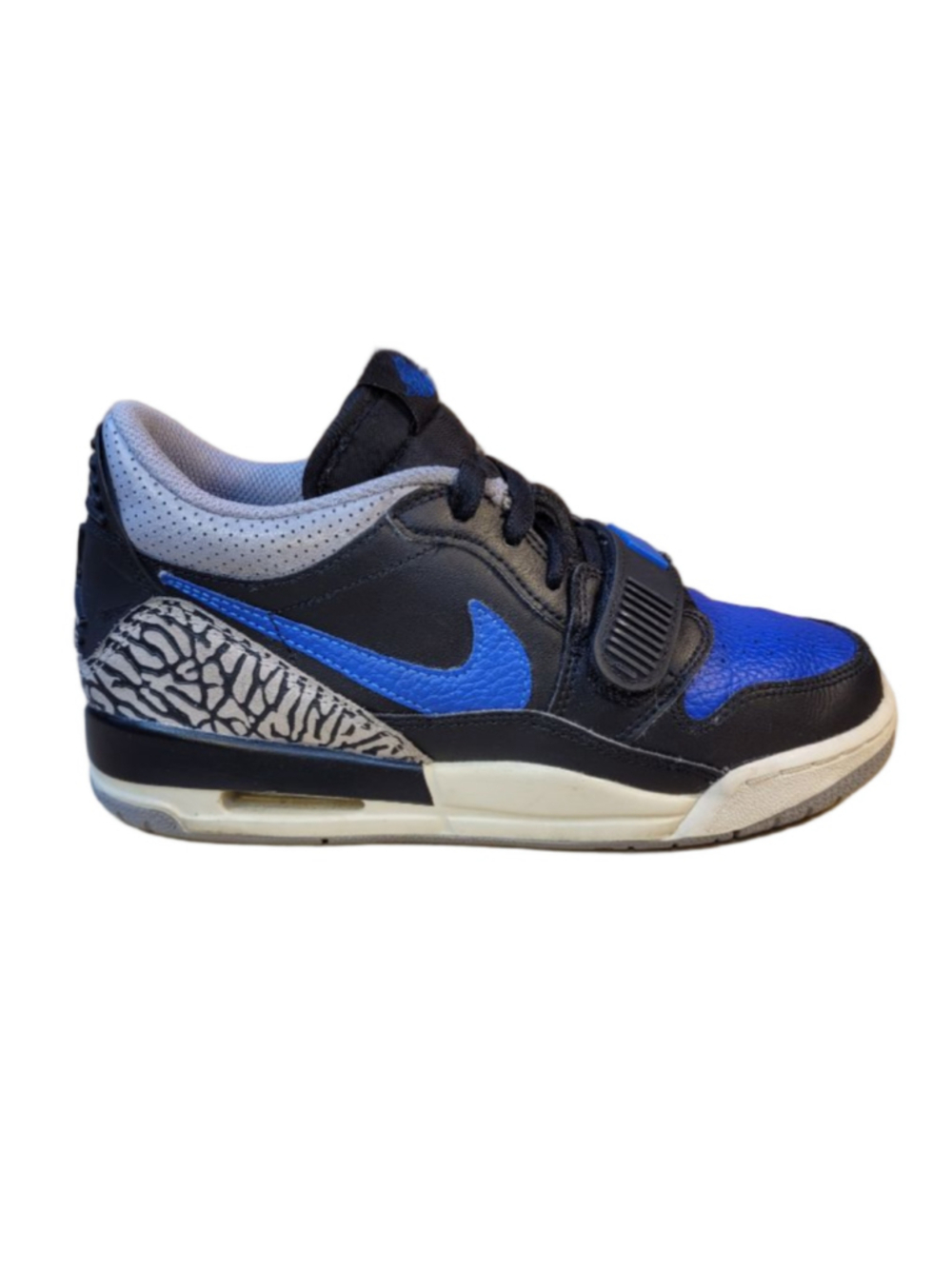 Nike Air Jordan Legacy 312 Low In The Black/Game Royal-White Colorway Sneakers